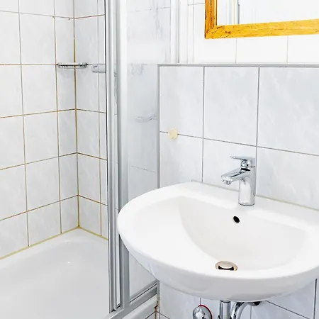 Am Gutspark Drankse Strandflieder