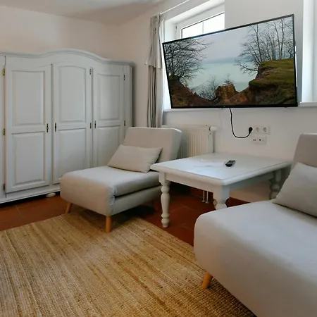 Am Gutspark Drankse Strandflieder ドランスケ