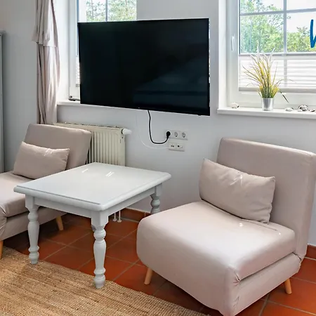Am Gutspark Drankse Strandflieder Apartman