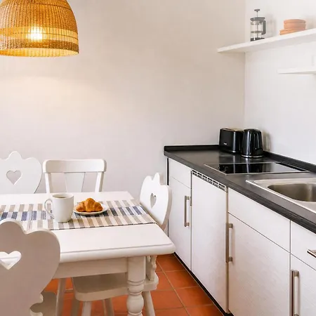 Am Gutspark Drankse Strandflieder Apartman