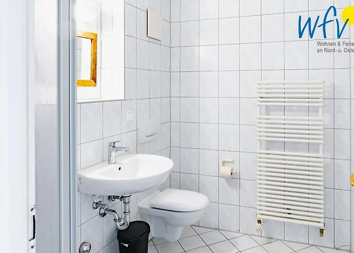 Am Gutspark Drankse Strandflieder Apartamento Dranske