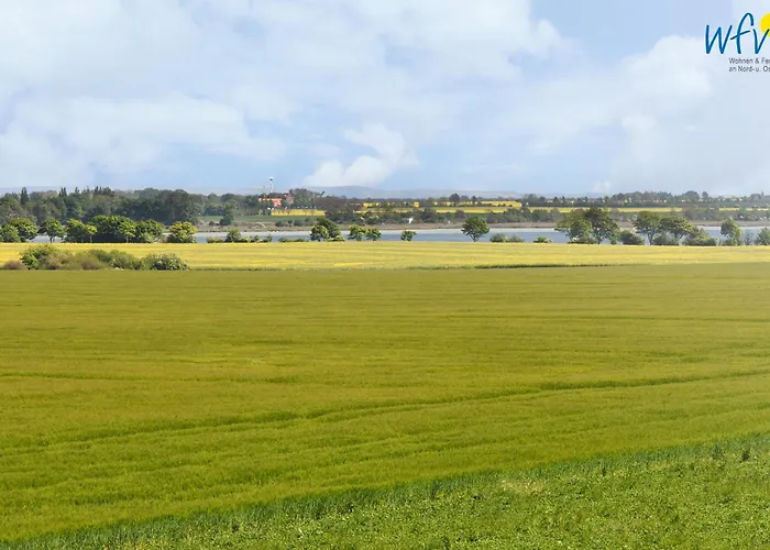 Apartamento Am Gutspark Drankse Strandflieder Dranske