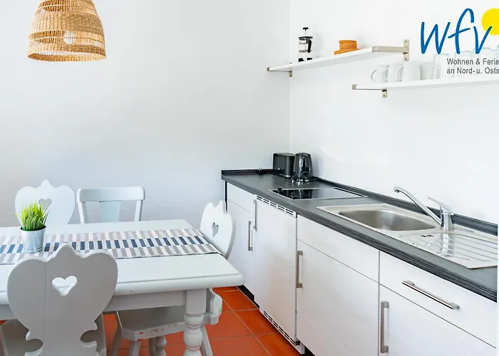 Apartamento Am Gutspark Drankse Strandflieder Dranske