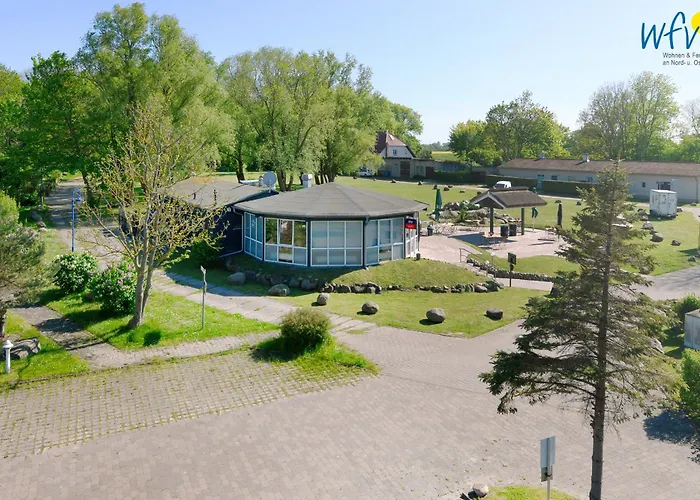 Am Gutspark Drankse Strandflieder Apartamento Dranske